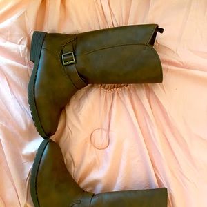 Brown boots size 11
